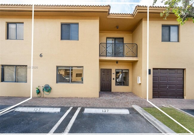 Foto del edificio - 11115 W Okeechobee Rd