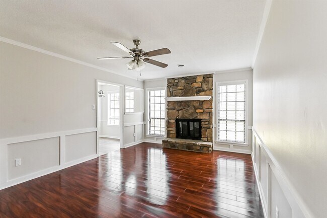 Foto del edificio - 7142 Dokkum Dr