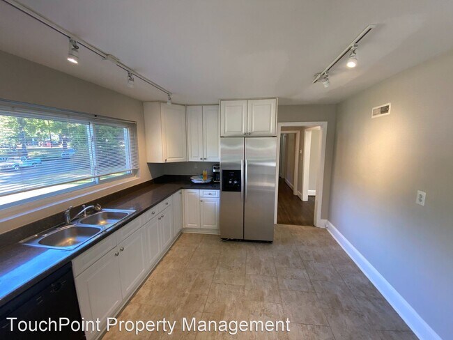Building Photo - 3 br, 2 bath House - 4220 Sheridan Dr.