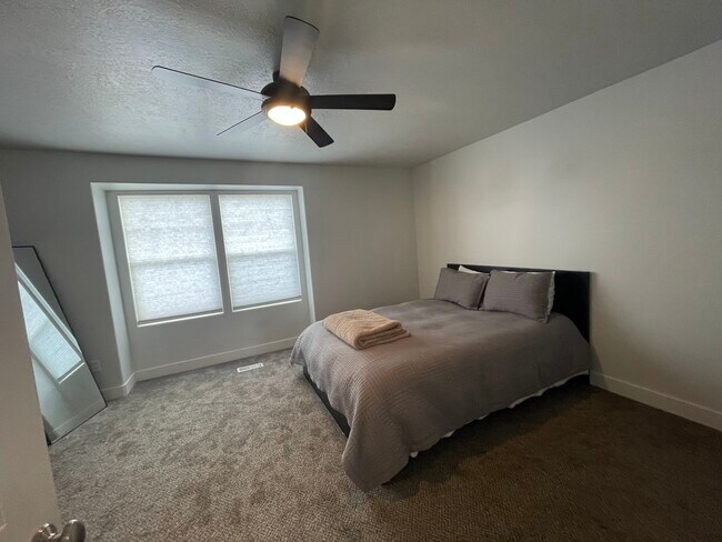 Foto del edificio - 189 E Wayfield Dr