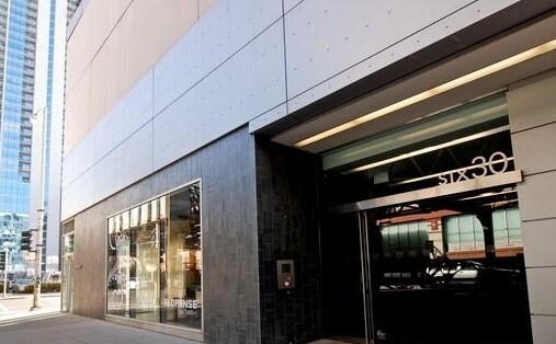 Building Photo - 630 N Franklin St