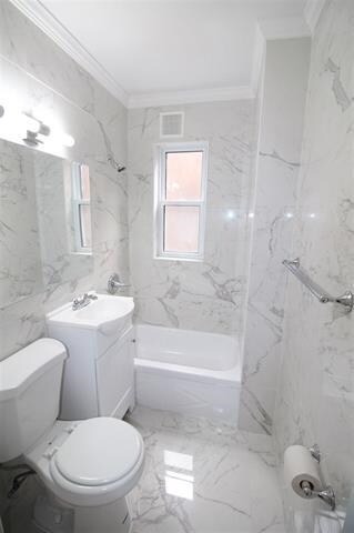 Foto del edificio - 5707 Hudson Ave