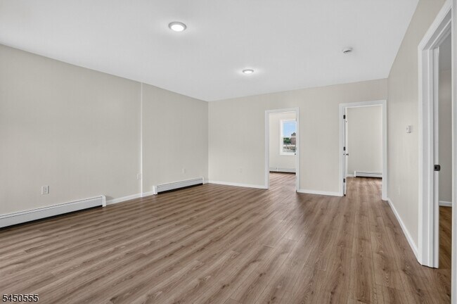Foto del edificio - 518 Springfield Ave