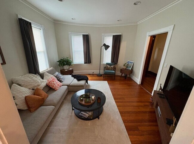 Foto del edificio - 21 Walnut Ave