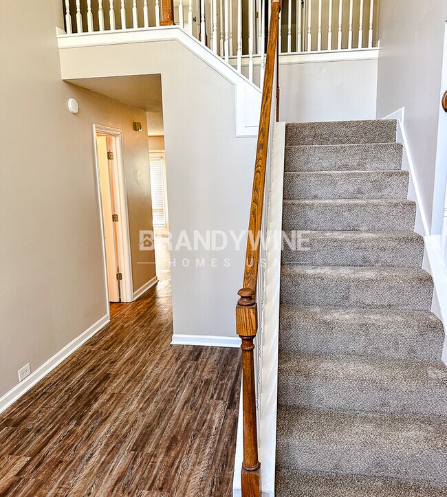 Foto del edificio - COMING SOON!!!! $5 APP FEES!!