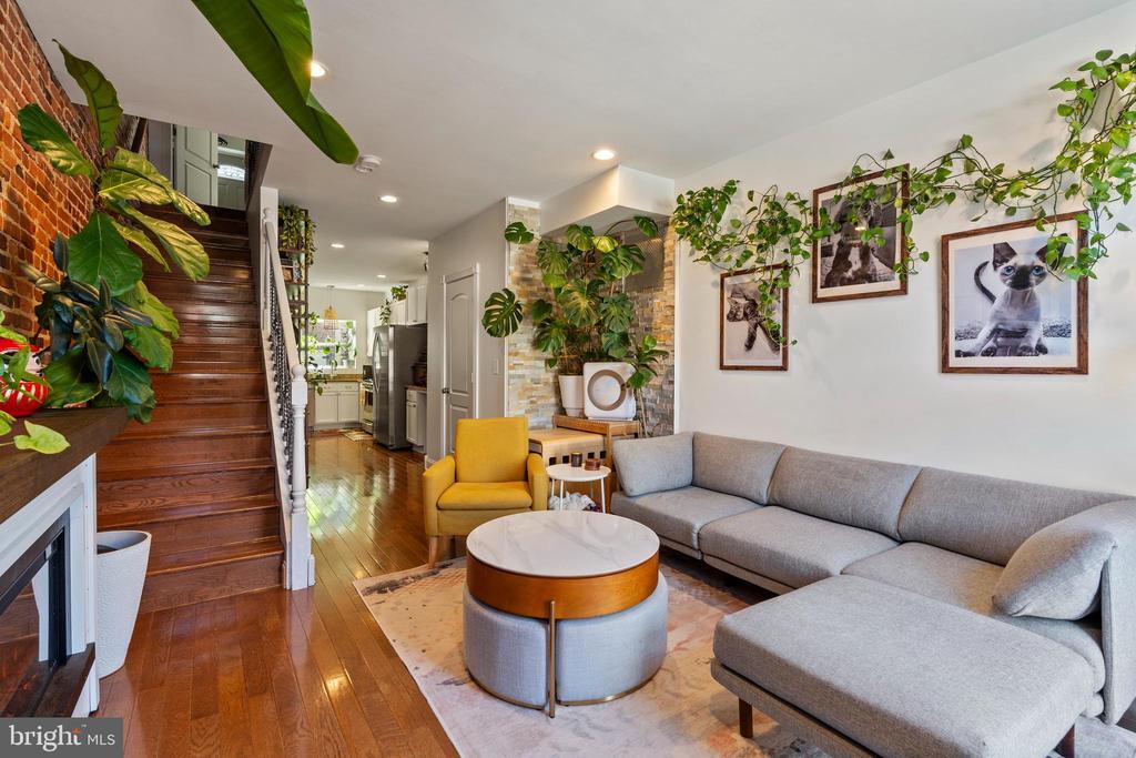 Foto principal - 431 S Robinson St