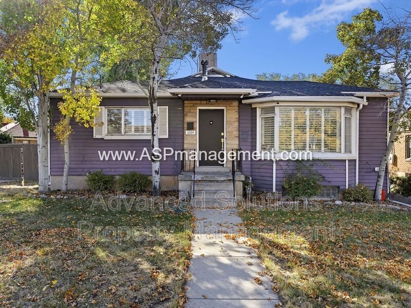 Foto principal - 1684 E Sunnyside Ave