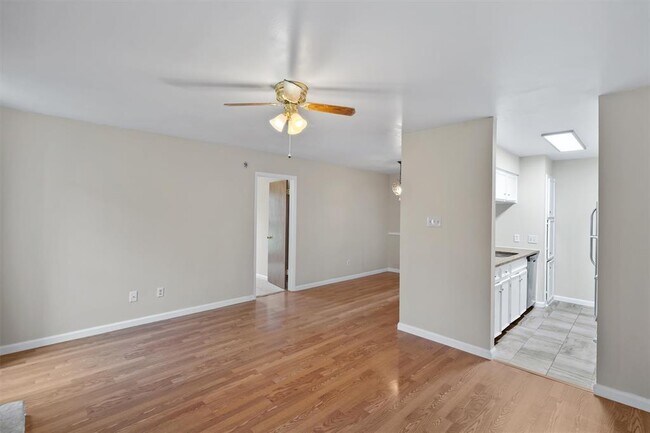 Foto del edificio - 10616 Mellow Meadow Dr