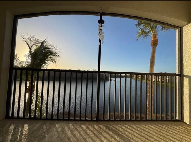 Building Photo - 9560 Trevi Ct