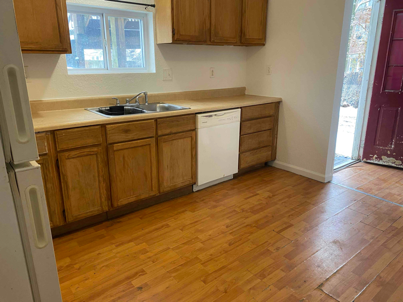 Primary Photo - 203 W Morrison St