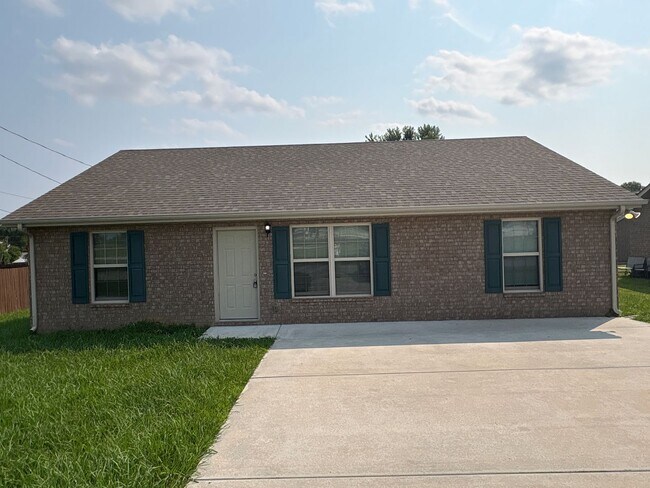 Foto del edificio - Cute 3 Bedroom Brick Home in Manchester!