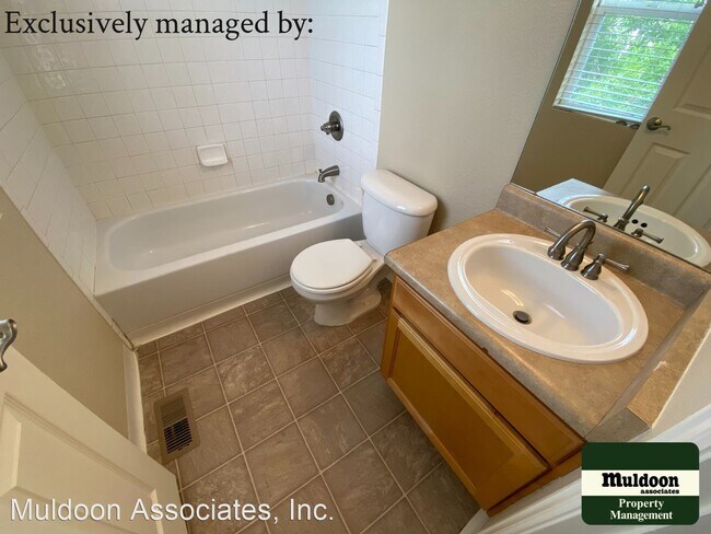 Foto del edificio - 3 br, 2.5 bath House - 2520 Sierra Springs...