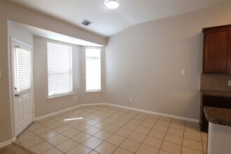 Building Photo - 2635 Jade Forest Ln