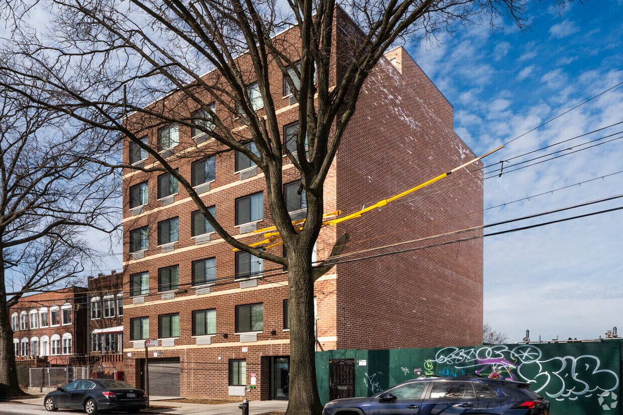 Fotografía del edificio - 3055 Sedgwick Ave