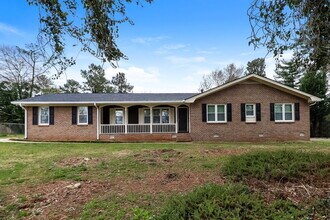 Building Photo - 4605 Newcastle Cir