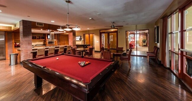 Foto del edificio - Coming Soon! 1 Bedroom Condo in Anaheim