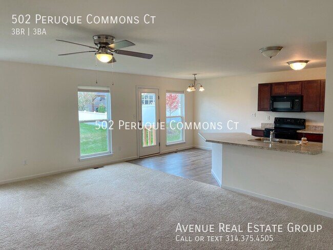 Foto del edificio - Amazing Townhome!