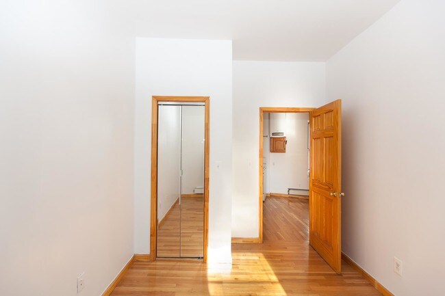 Foto del edificio - 287 North 8th Street