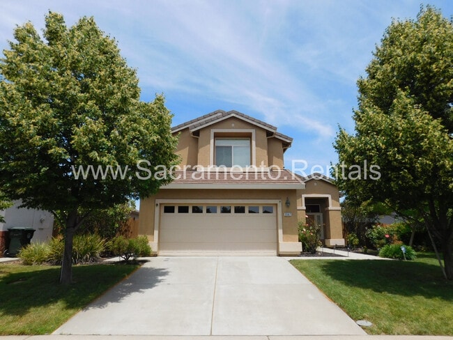 Building Photo - Very Nice Updated 4bd/3ba Rancho Cordova H...