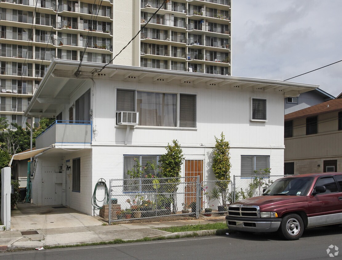 Foto principal - 2124 Waiola St