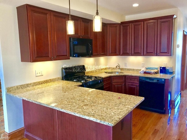 Foto del edificio - 2 br, 1 bath Apartment - 661 Tremont St