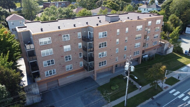 Building Photo - 3150 Barrington St