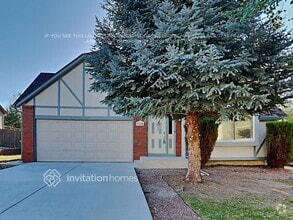 Building Photo - 3865 Valley View St