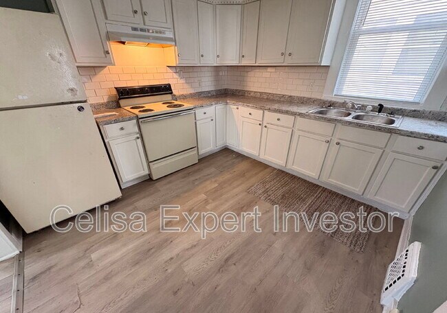 Foto del edificio - 3731 Webster St