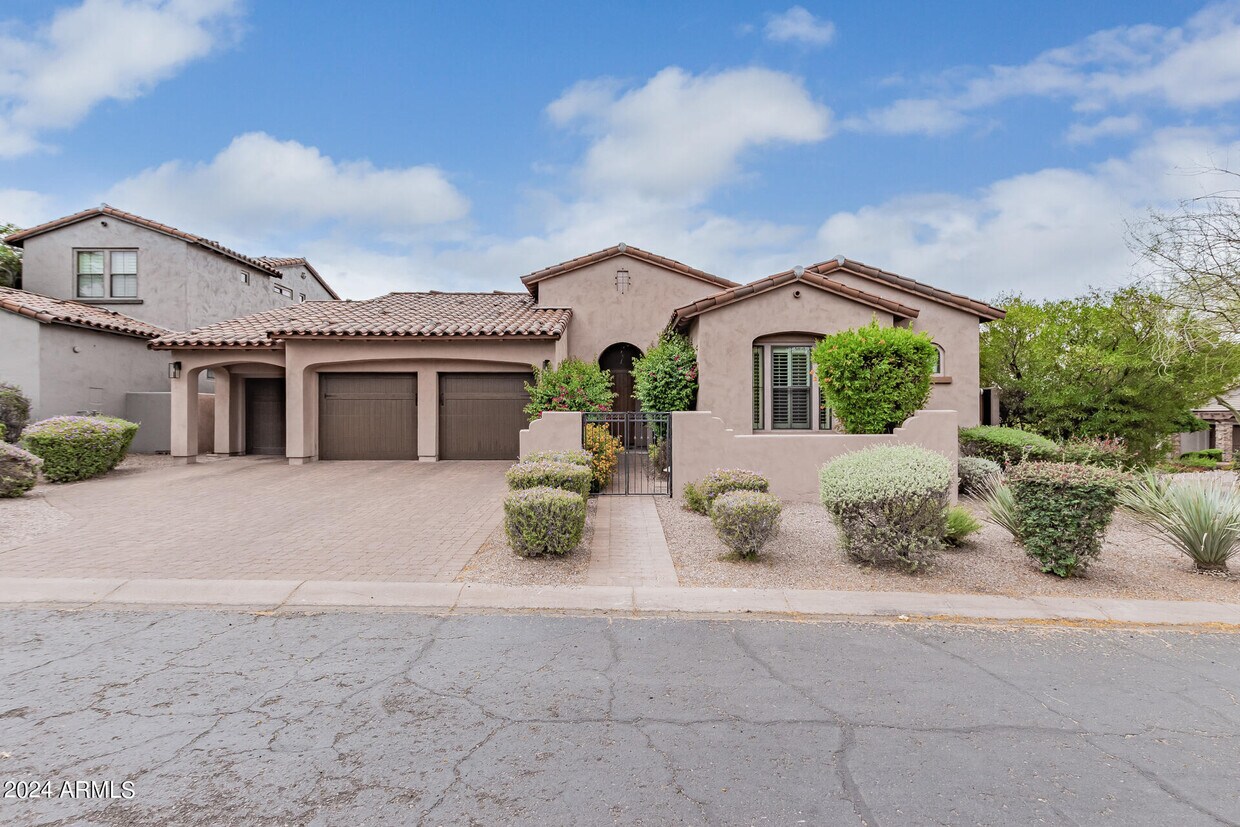 Foto principal - 9413 E Hidden Spur Trail