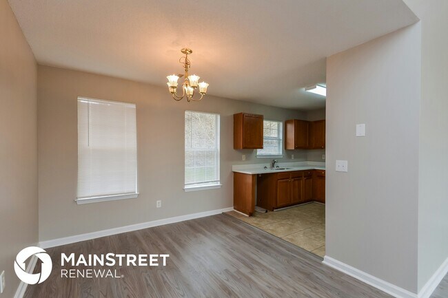 Foto del edificio - 4365 Idlewood Park