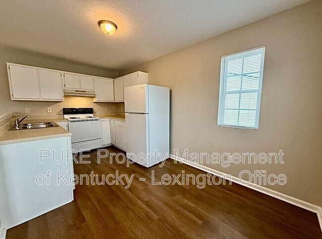 Foto del edificio - 137 Grinder Ct