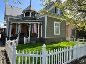 Building Photo - 214 SW 8th St