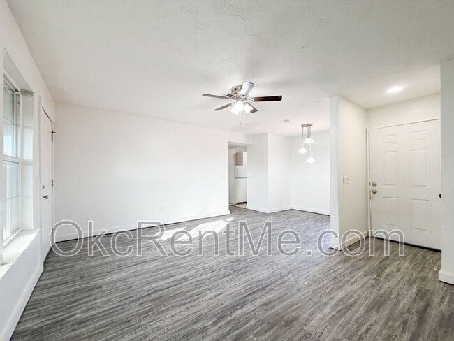 Foto del edificio - 905 SE 14th St