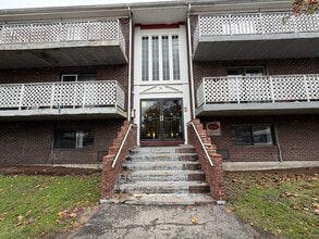 Building Photo - 126 Beaver St