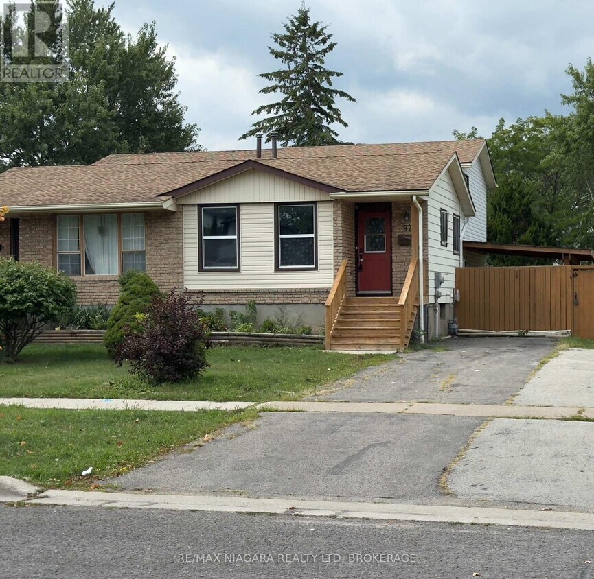 Photo principale - 97 Tupper Dr