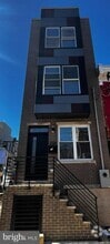 Building Photo - 2126 N Darien St