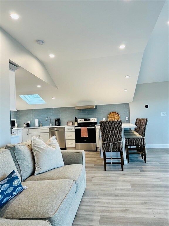 Building Photo - 49 Northern Blvd