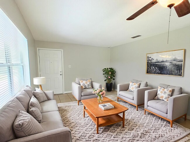 Photo - Chase Ave #B Apartment