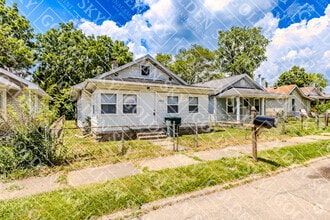 Building Photo - 2909 S Franklin St
