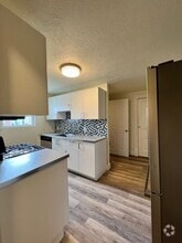 Building Photo - 1408 Fernleaf St