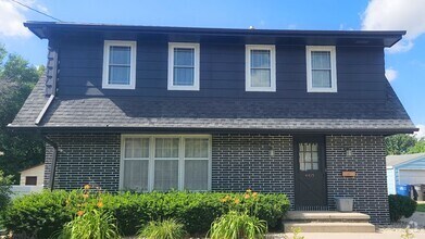 Building Photo - 4415 Amick Ave