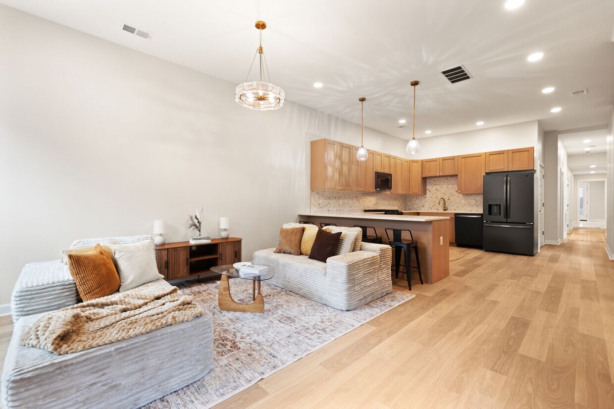 Photo - 825 E Chestnut St (Louisville, KY)