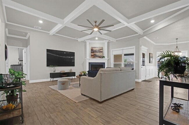 Building Photo - 5404 Black Horse