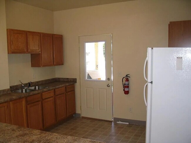 Foto del edificio - 844 E Gorham St