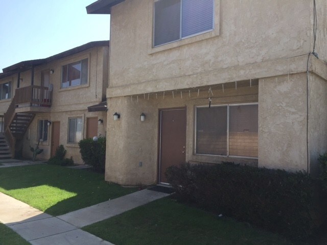 Building Photo - 804 Raaberg Way