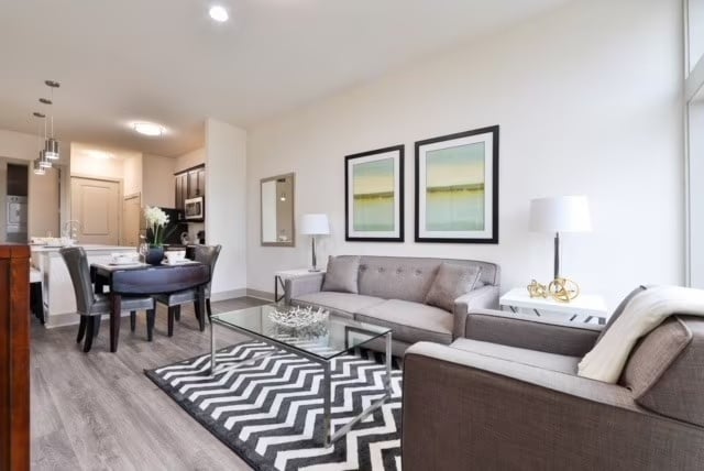 Building Photo - Midtown Vibes, Modern Comfort