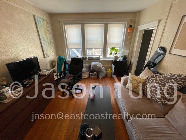 Foto del edificio - 43 Linden St