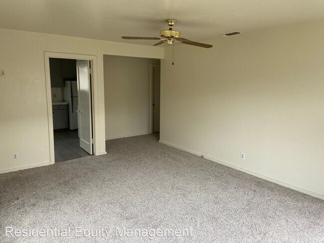 Foto del edificio - 1 br, 1 bath House - 5520 Carmela Way
