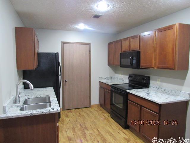 Foto del edificio - 720 E German Ln