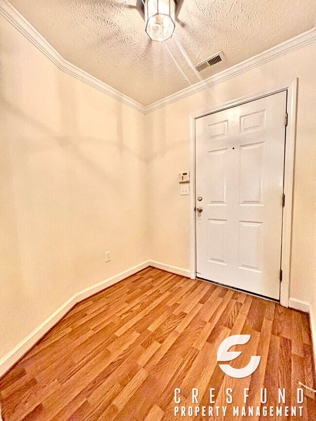 Foto del edificio - 1711 Renwick Dr